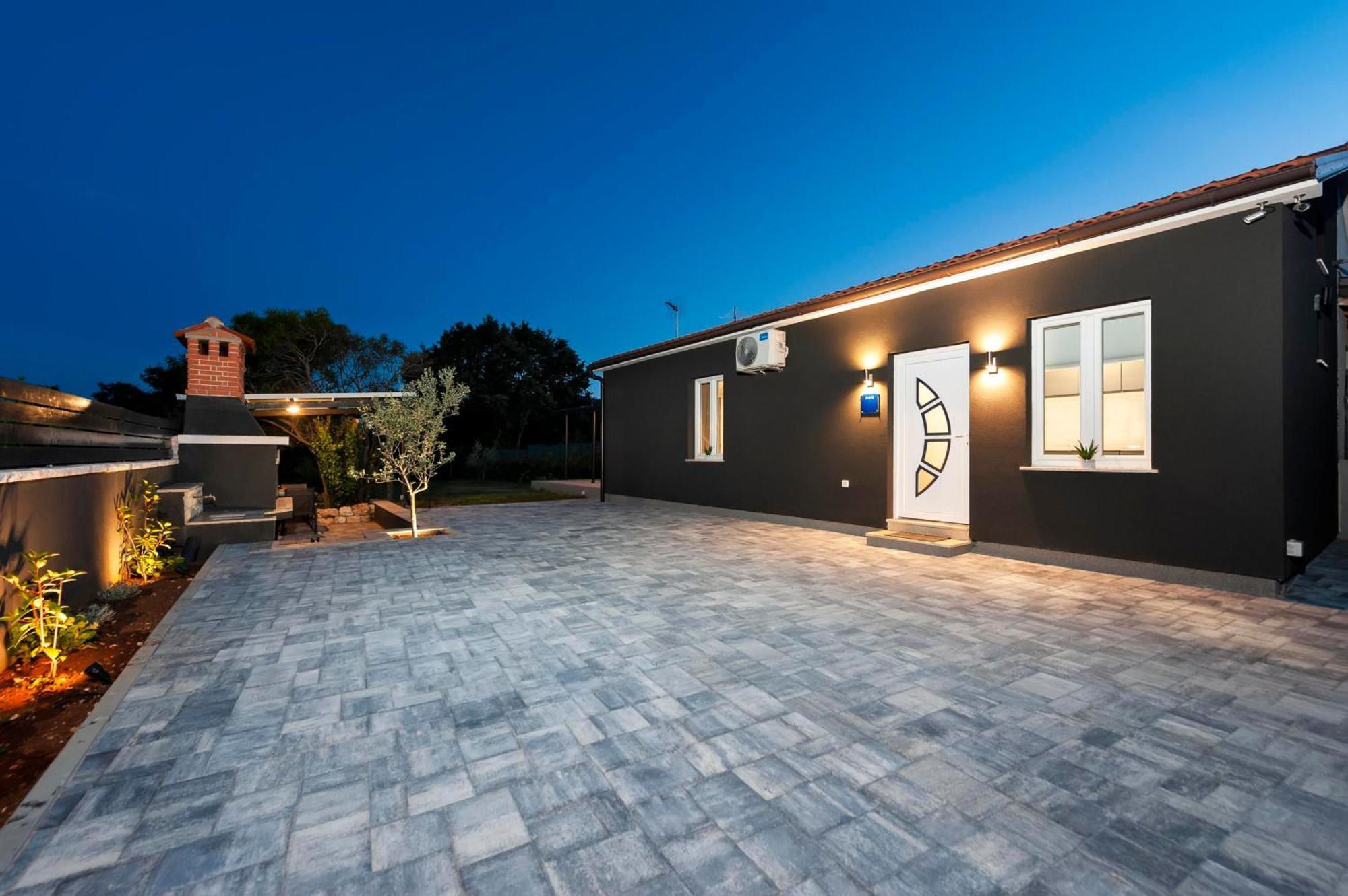 House Sandi Holiday home *